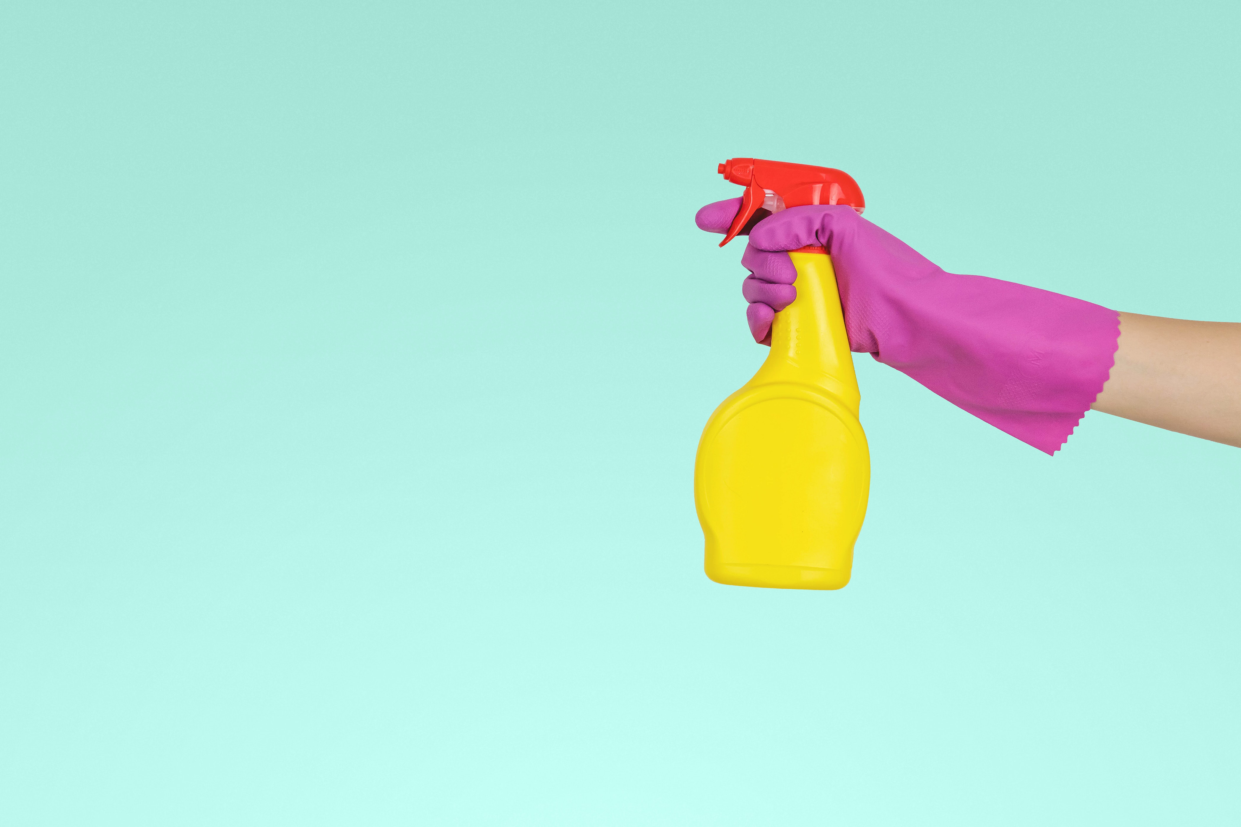 How To Clean Your House Fast: 4 Tips