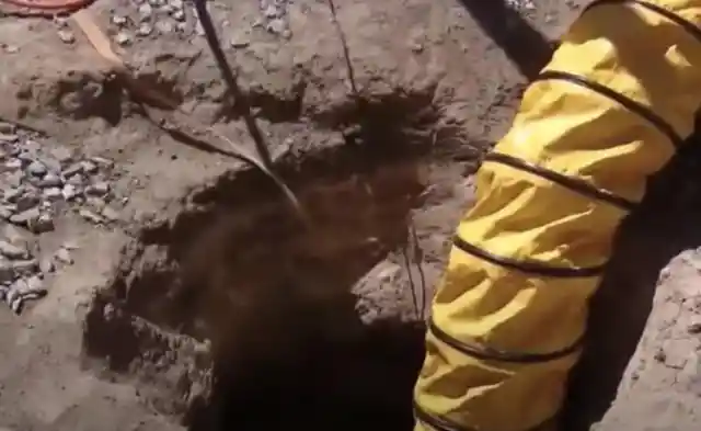 Police Finds Tunnel Inside KFC, Stop Cold When They Realized Who’s on the Other Side