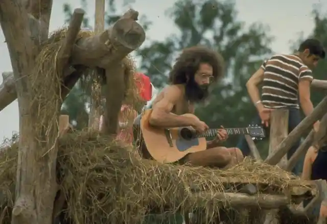 30+ Rare Woodstock Photos Discovered In The Founder's Attic