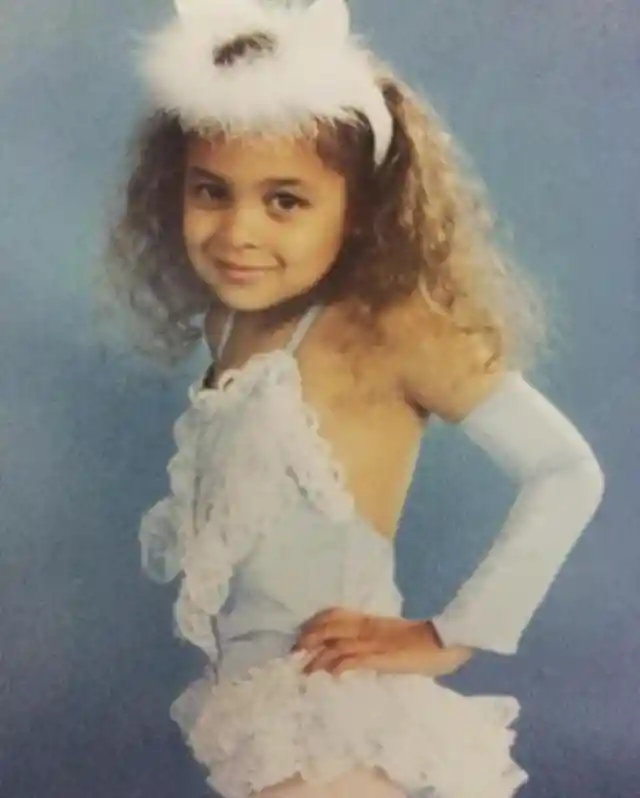28 Throwback Pics Of Celebrities Who Were Once Dancers