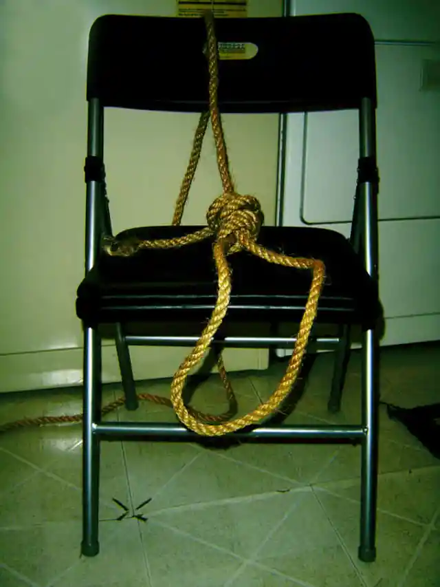 Hanged Tenant