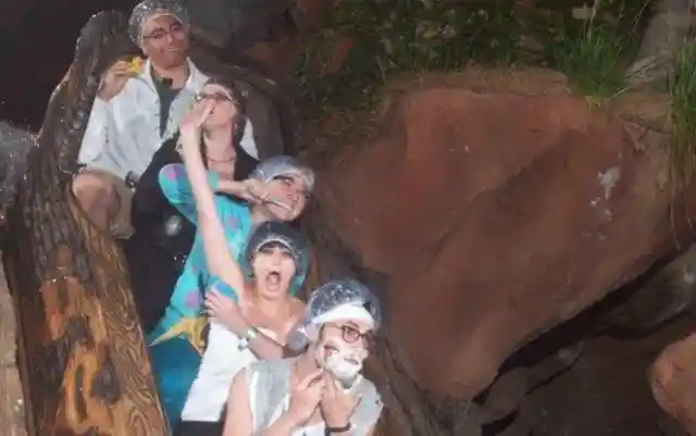 The Funniest Pictures Captured At Disney Theme Parks