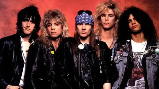 Guns N' Roses – "Estranged" (1993)