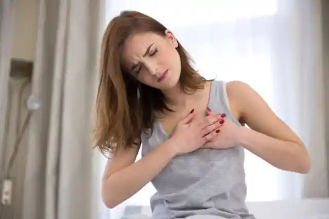 One Month Before A Heart Attack Your Body Will Warn You. Here Are The Signs
