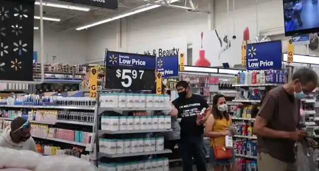 Man Follows Young Girl in 'Walmart', Then She Recalls Mother's Advice - Rushes to Phone Cases