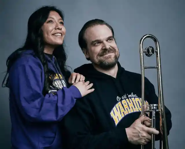 David Harbour Poses With Fan For Her Senior Photos