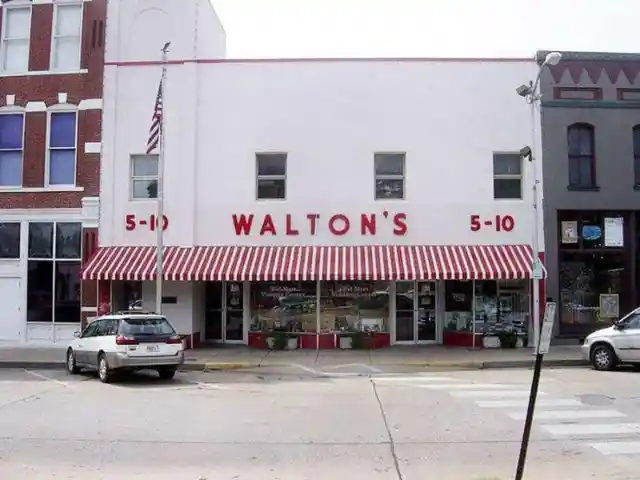 Wal-Mart (Walton's), Rogers, AR, 1962