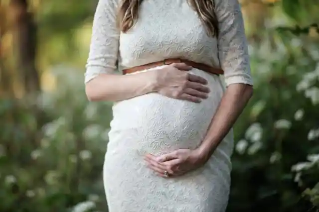 Pregnant Katie Edwards