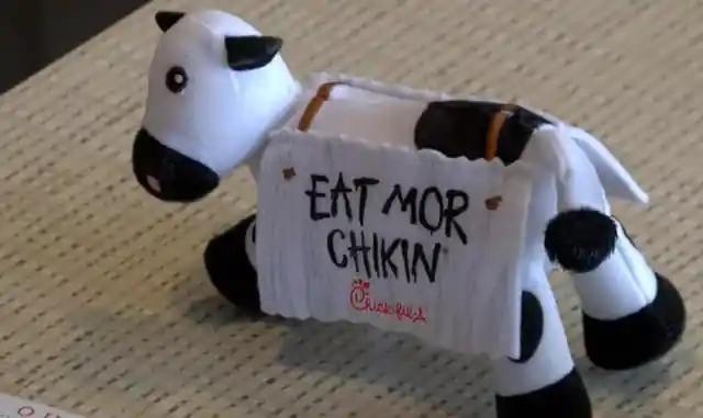 Teacher Loses Purse At Chick-Fil-A, Gets It Back A Lot Heavier Than Before