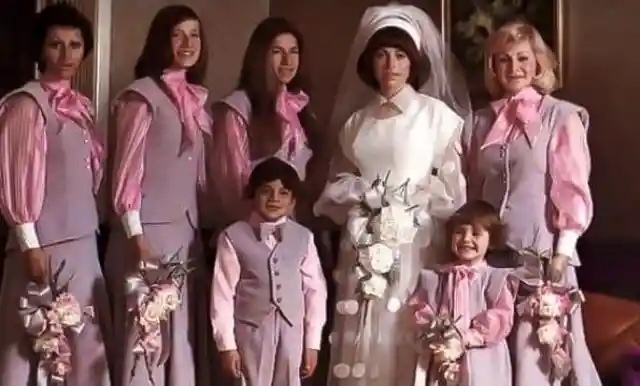 Ridiculous Vintage Bridesmaids Dresses That Nobody Should Ever Wear