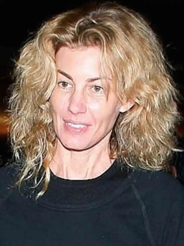 Faith Hill sin maquillaje