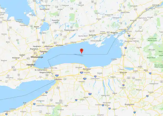 Scientists Launch Investigation Into Lake Ontario When Submarine Sees This Lurking At The Bottom