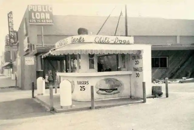 First Carl's Jr Hot Dog Stand in Anaheim, Ca, 1941