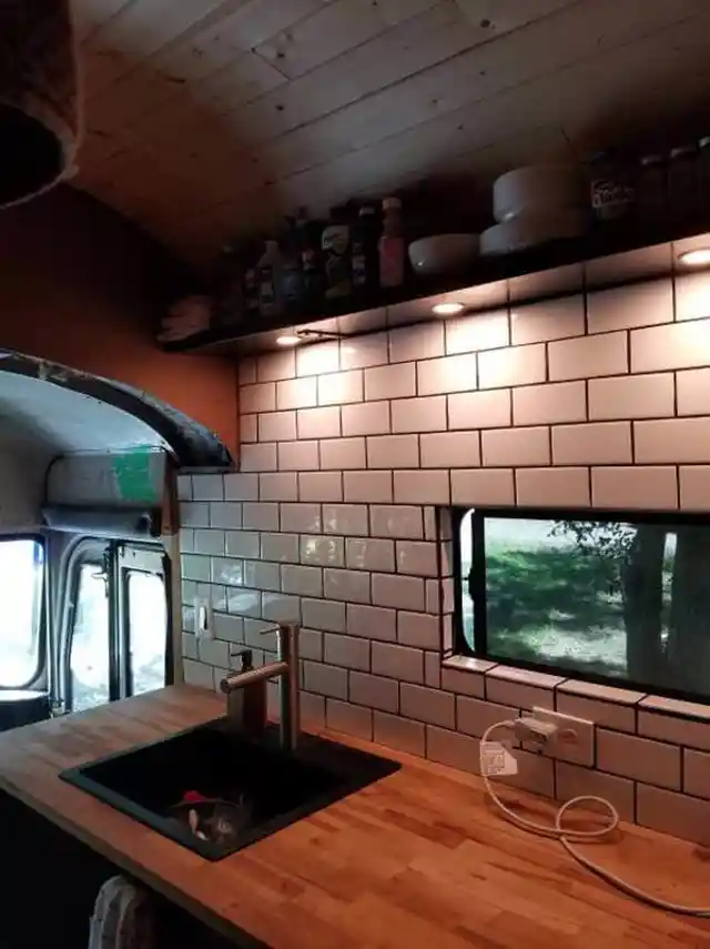 This Man Built His Dream Home With $2,200 And An Old School Bus
