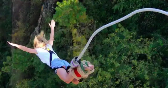 Woman Bungee Jumps Before Instructor Sees Mistake