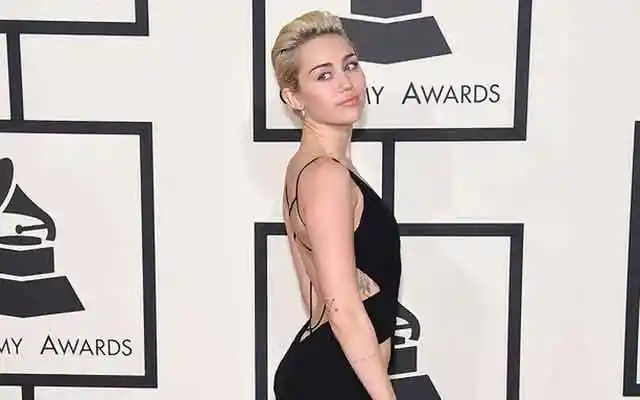 MILEY CYRUS