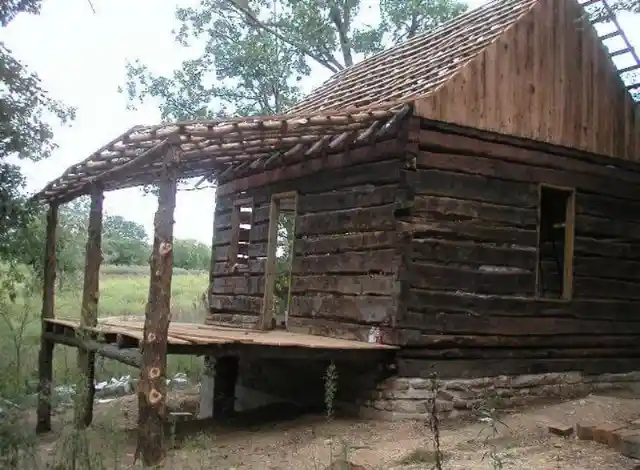 It wouldn’t be a log cabin without a hearth, but Richard had to approach it carefully. The Aiken family purposely chose a Rumford fireplace, common between 1796 and 1850.