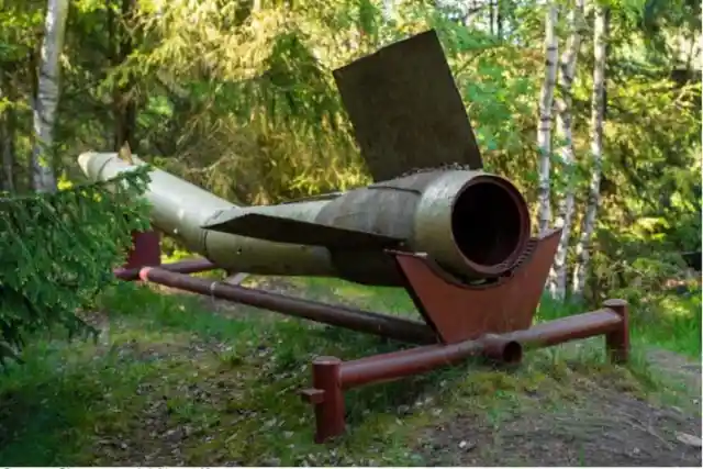 Man Finds Giant Rocket In Forest, Mouth Falls Open When He Sees What's Inside