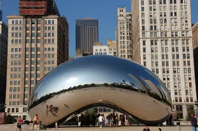 The Bean (Cloud Gate), Illinois