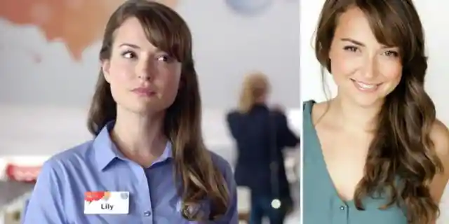 The True Colors Of Lily From The AT&T Commercials
