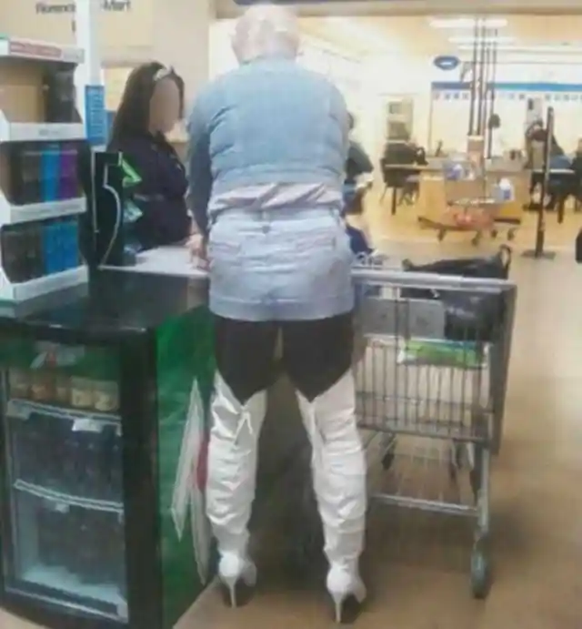 30 Amusing Photos Caught of People at Walmart that You Won't Be Able To Unsee