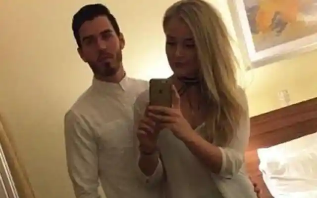 Woman Posts Selfie With Her Date On Tinder. Hours Later Cops Sweep In