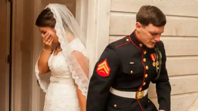 Minutes Before Their Wedding Ceremony, Both Bride and Groom Started Crying and The Photo Goes Viral