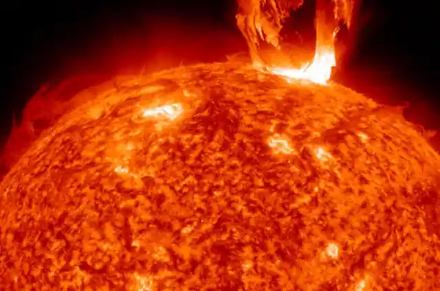 Solar Eruptions 