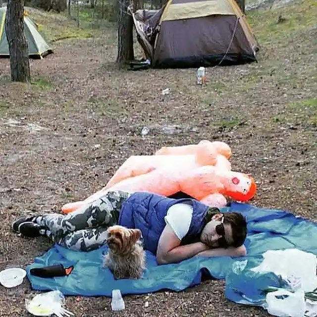 Estas Fotos Camping fará você pensar duas vezes sobre bater os grandes outdoors!