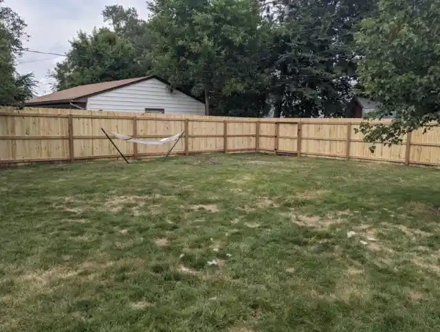 Fixing Fence