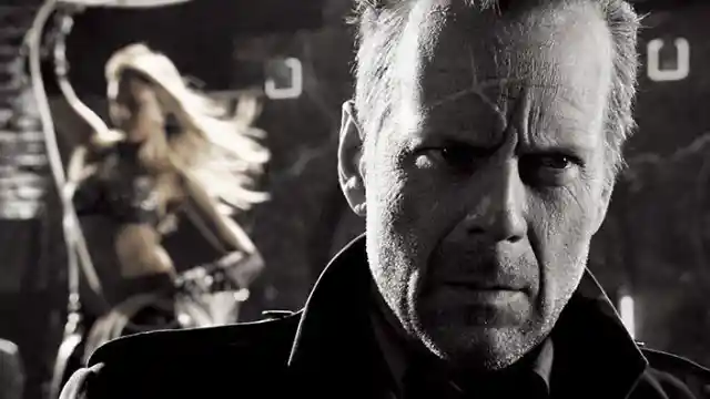 Is Sin City Based On A Graphic Novel?