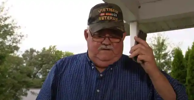 Vietnam War Vet Gets First Smartphone, Solves 53-Year-Old Mystery about a Man He Saved