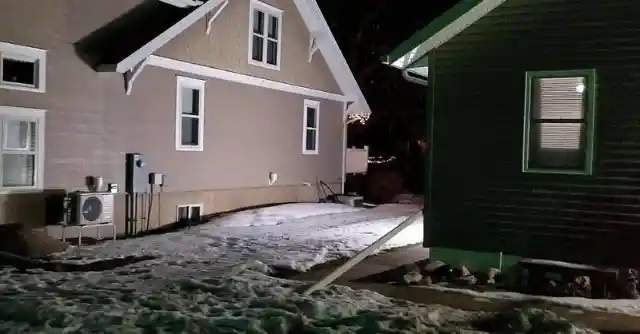 Neighbor Won't Turn Off Flood Lights, Man Takes Revenge