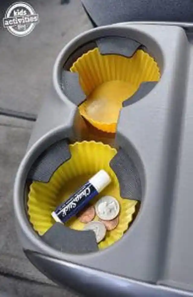 Maintain Clean Cup Holders Using Silicone Cupcake Liners