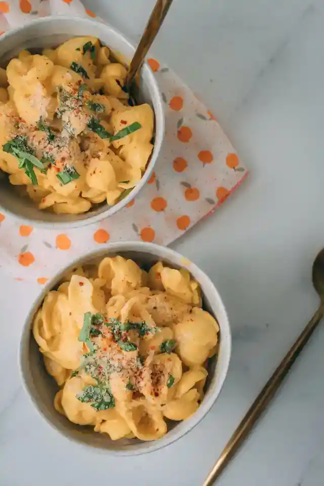 16. Mac & Cheese Mischief