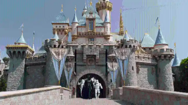 Disneyland Visitors Call Park a Ghost Town