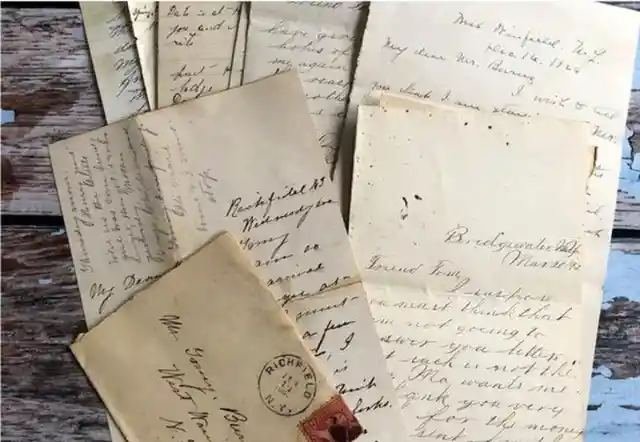 Letters from Dorothy Arnold