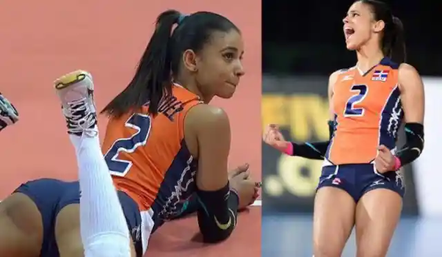 25 Female Athletes That Will Make You Sweat Without Working Out