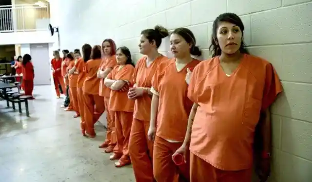 18 Things That Happen In All-Female Prisons