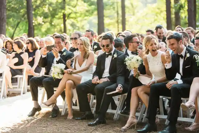 This Bride Read Her Cheating Fiancé’s Texts At The Altar Instead of Her Vows