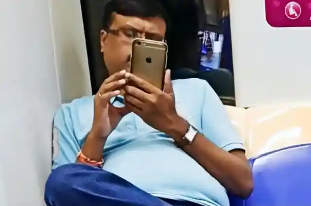 Man Films Woman In The Train, You Won't Believe What She Did Next