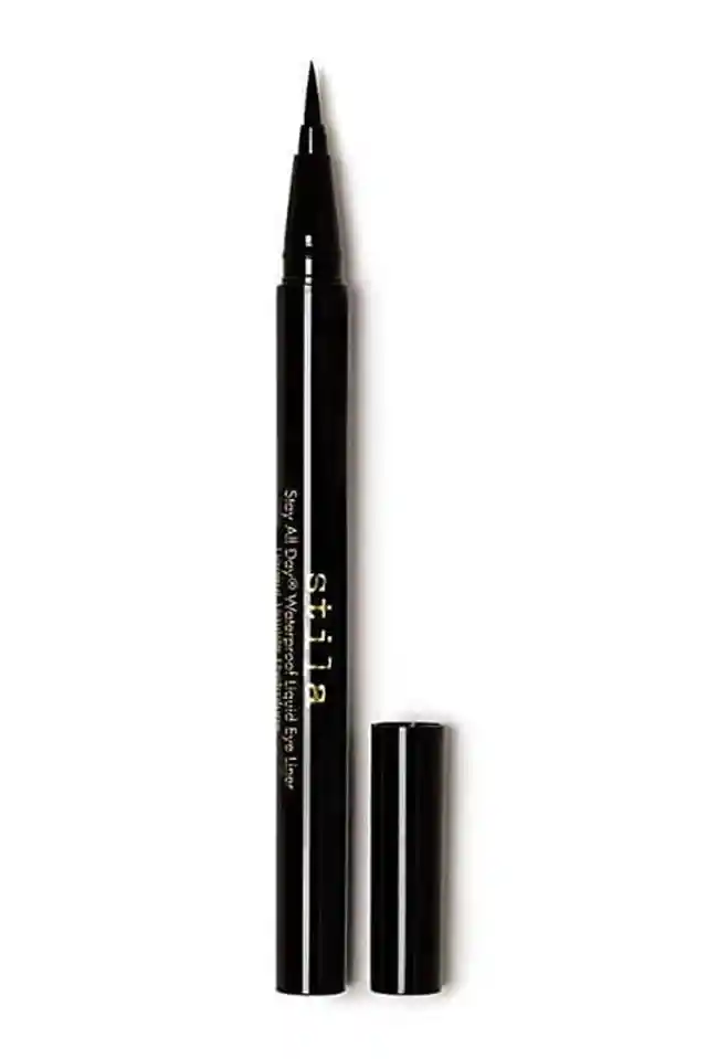 A Sleek Eyeliner That Goes On Smoothly A Sleek Eyeliner That Goes On Smoothly