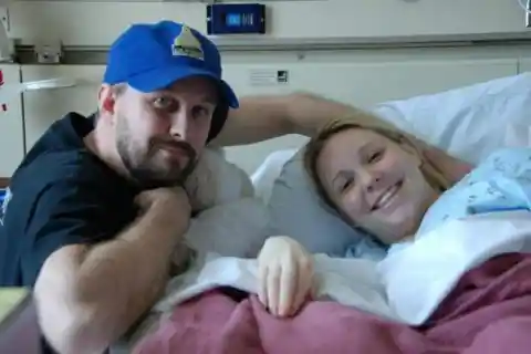 Wife Passes Away Hours After Giving Birth, Then Husband’s Instinct Takes Over
