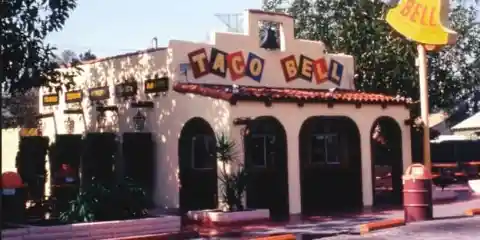 Taco Bell in Downey, Ca, 1962