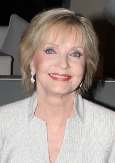 Florence Henderson (Annabelle Folker / Anita / Audrey Bayes)