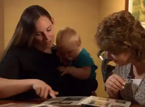Baby Abandoned In Burger King Bathroom Reunites With Her Birth Mother 27 Years Later