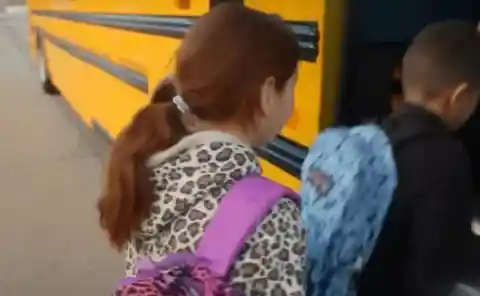 Private: Bus Driver Keeps Girl On Bus Longer Than Others, Then Dad Learns It’s Because Of Her Hair