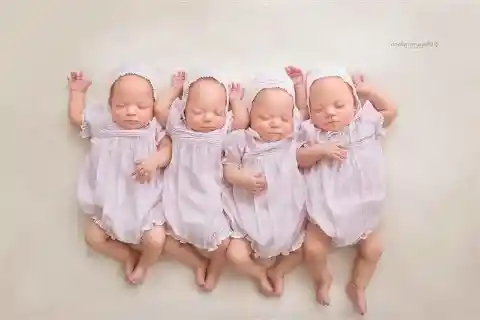 Doctors Shocked After Woman Gives Birth To Quadruplets And They See Their Faces