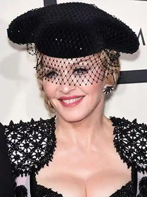 Madonna con maquillaje