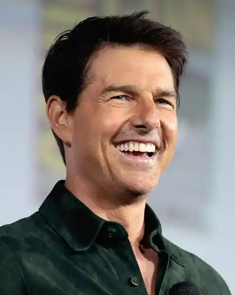 Tom Cruise's Peculiar Facials